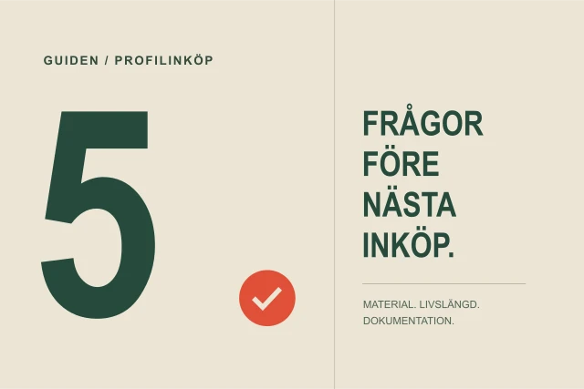Stor grön femma och texten Frågor före nästa inköp på varm beige bakgrund